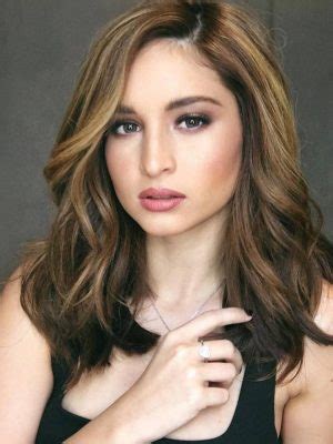 Coleen Garcia • Height, Weight, Size, Body Measurements.
